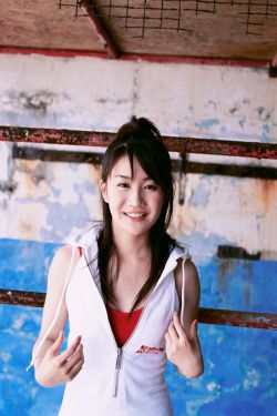 第312章办公室小刺激_上门女婿